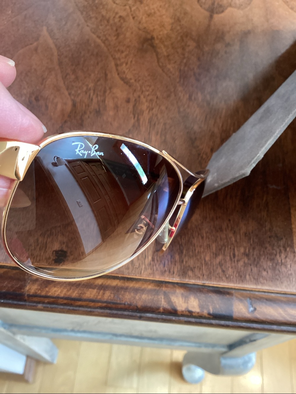 Ray-Ban Arista Gold Frame Brown Gradient Aviator Sunglasses - Ray-Ban RB3386 - Picture 3 of 16